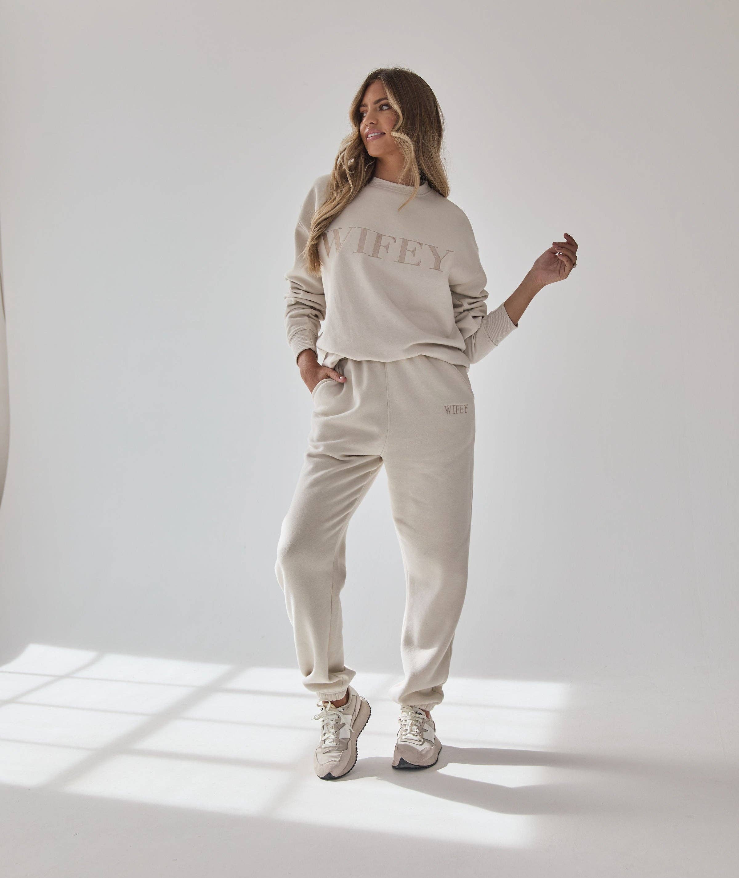 Wifey Statement Sweatshirt - Maeva Studio